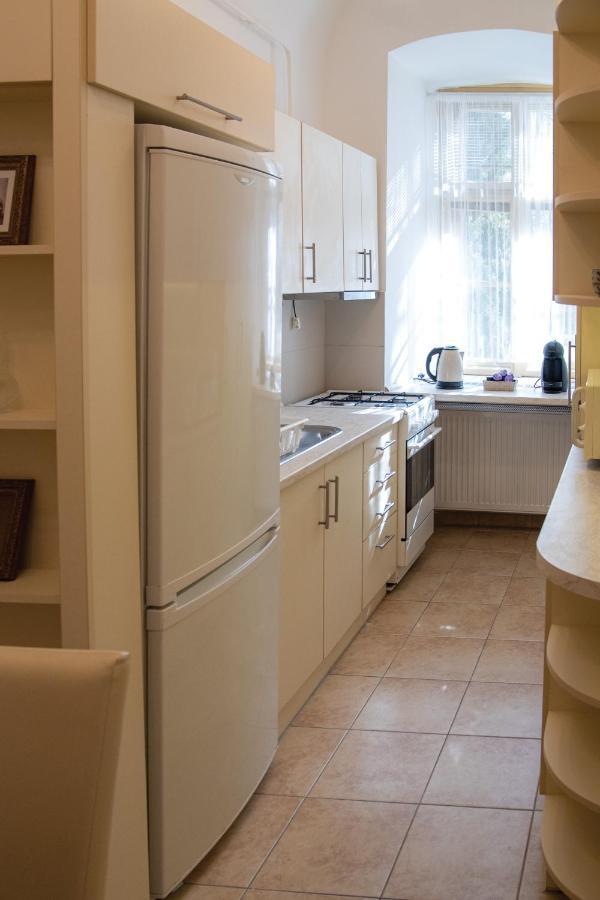 Theatroom Apartman Егер Екстериор снимка
